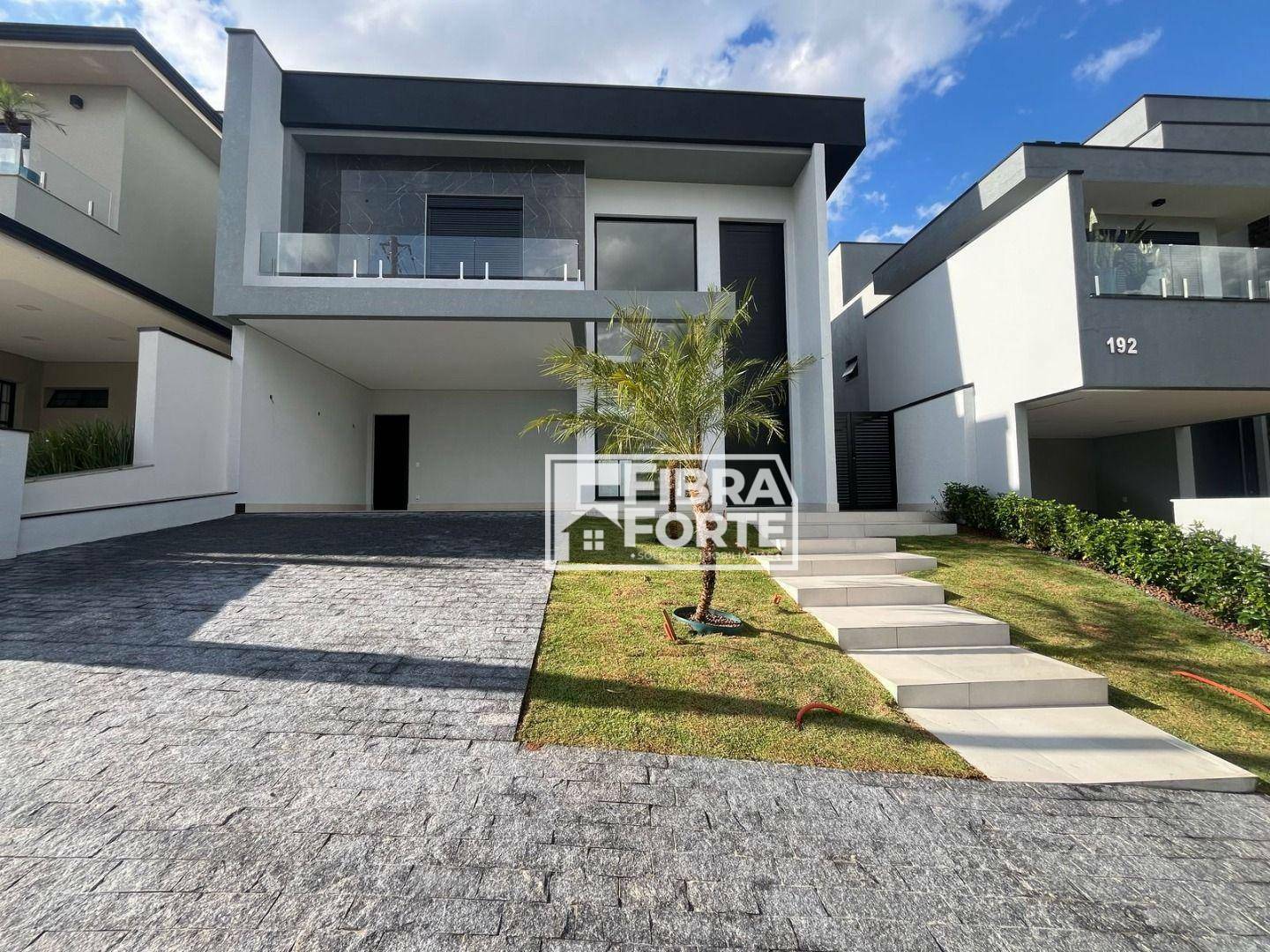 Casa de Condomínio à venda com 5 quartos, 260m² - Foto 2