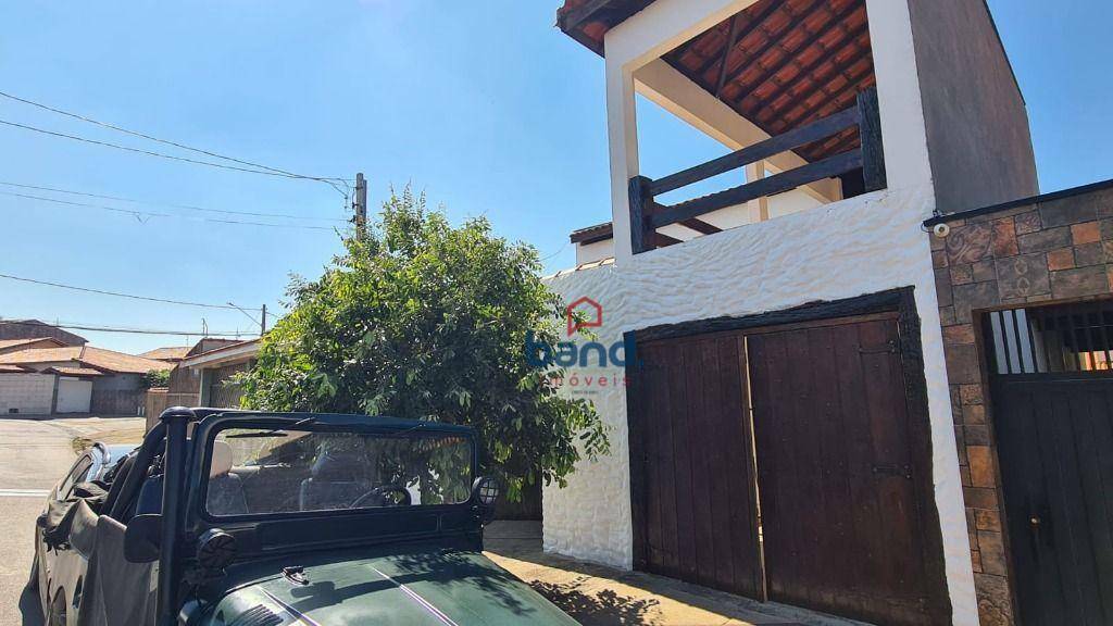 Casa à venda com 4 quartos, 320m² - Foto 3