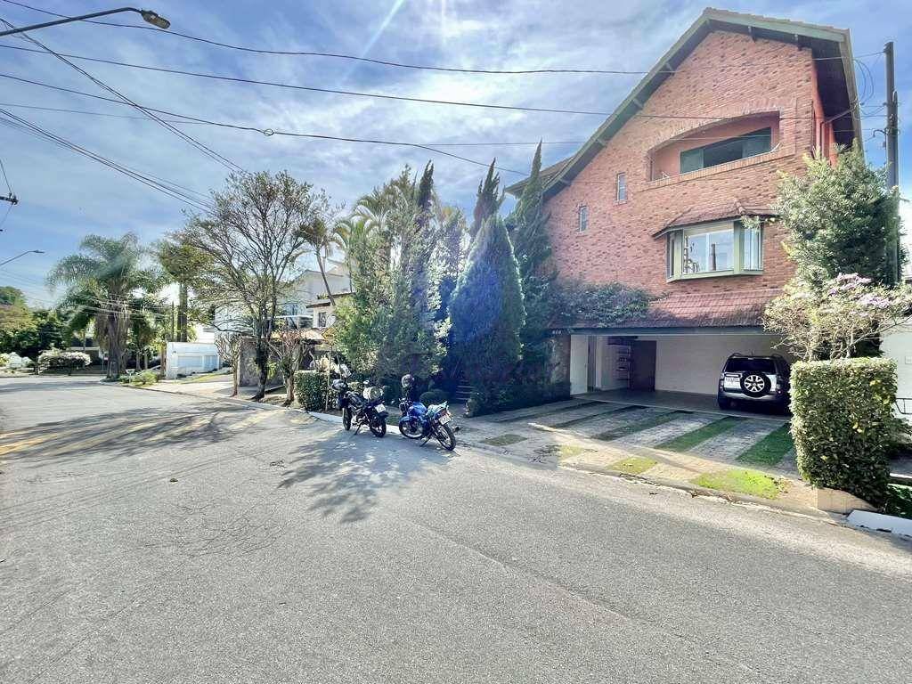 Casa de Condomínio à venda com 4 quartos, 407m² - Foto 2