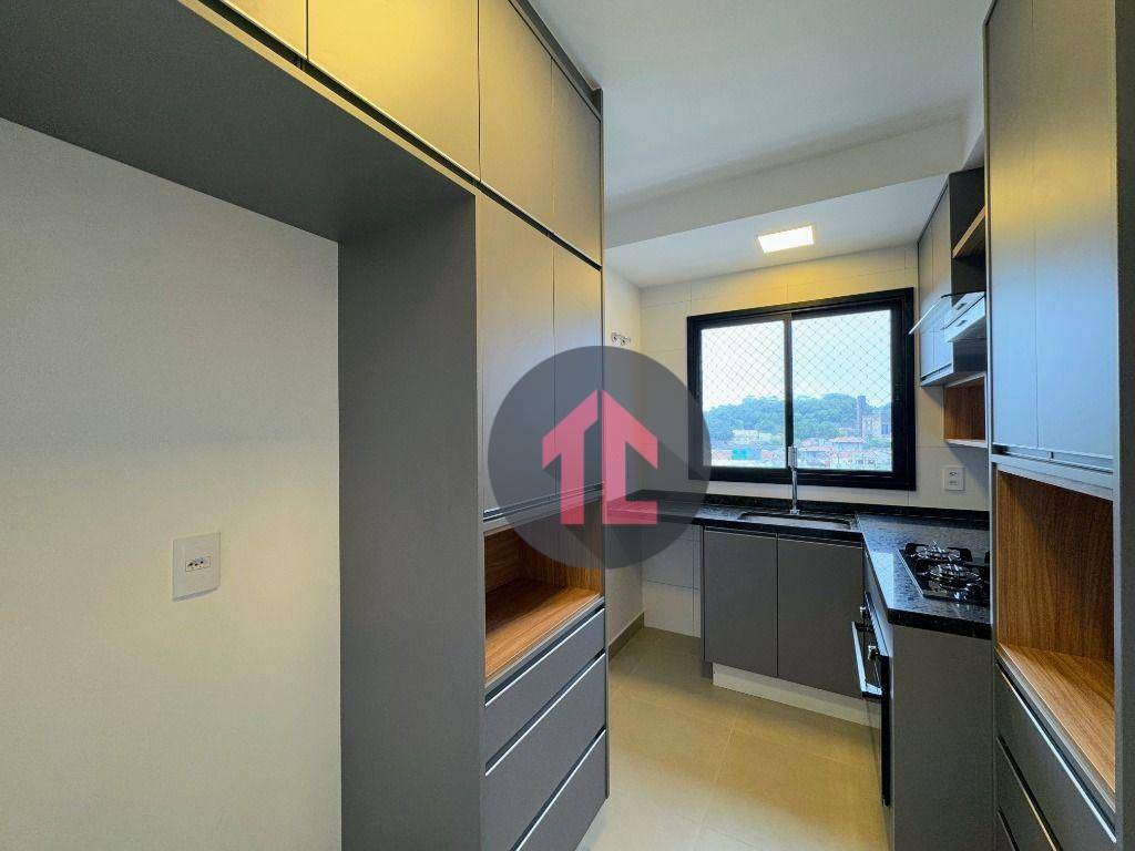 Apartamento para alugar com 2 quartos, 80m² - Foto 4