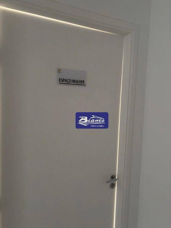 Apartamento para alugar com 2 quartos, 67m² - Foto 36