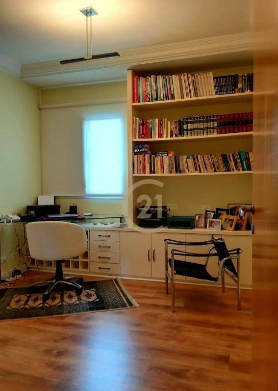 Apartamento à venda com 4 quartos, 189m² - Foto 17