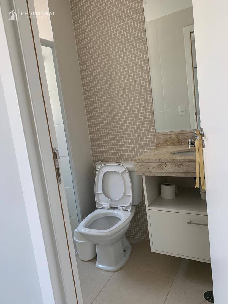 Apartamento à venda com 3 quartos, 160m² - Foto 4