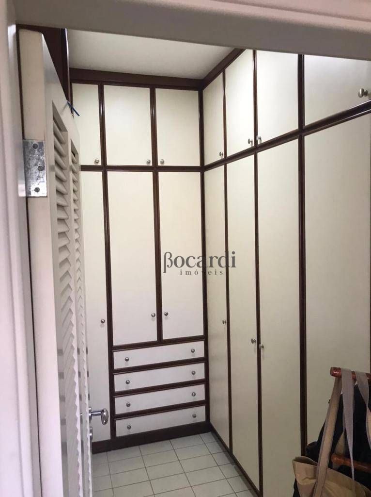 Apartamento à venda com 3 quartos, 163m² - Foto 10