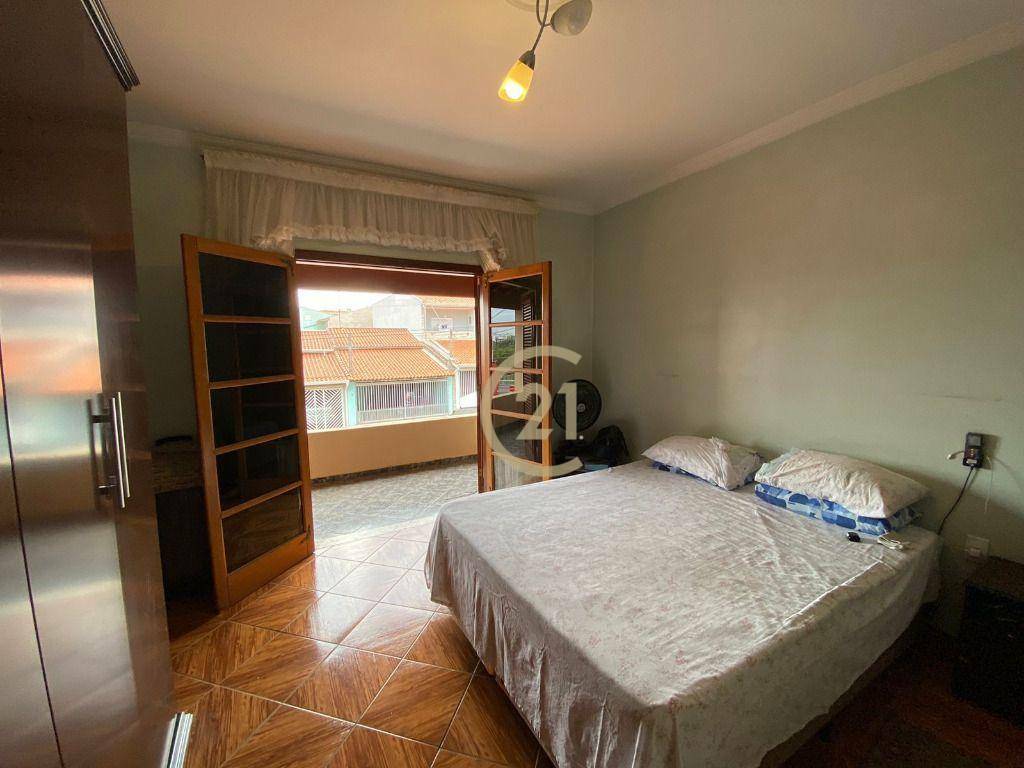 Casa à venda com 3 quartos, 203m² - Foto 19