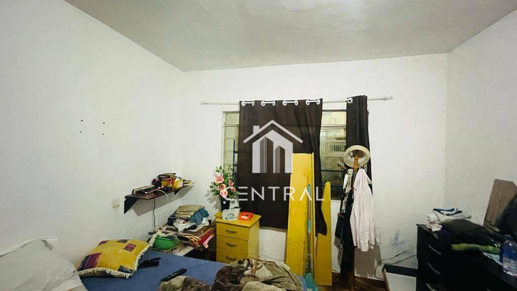 Sobrado à venda com 3 quartos, 189m² - Foto 3