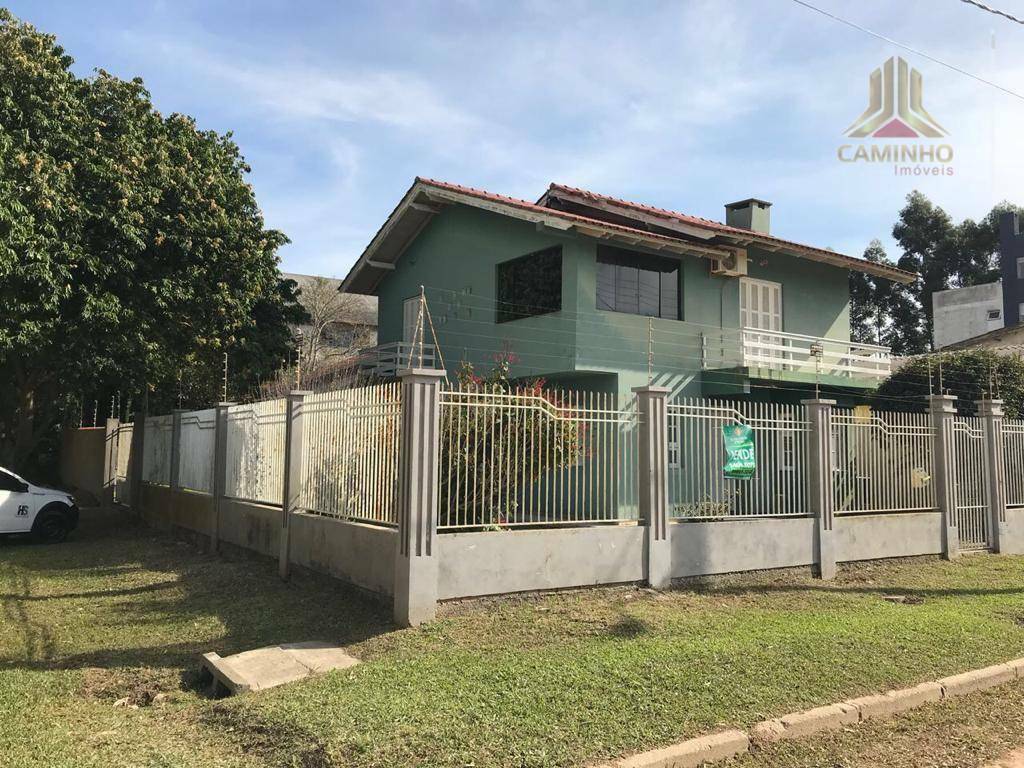 Casa à venda com 3 quartos, 180m² - Foto 4