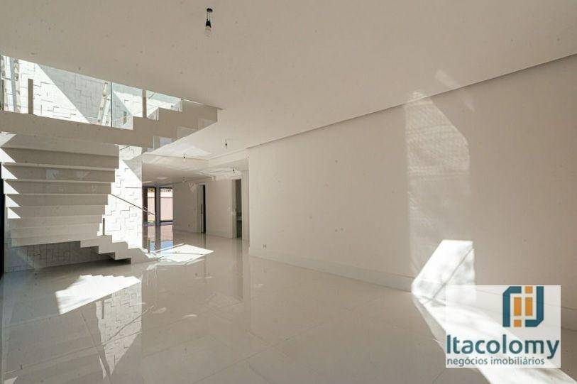 Casa de Condomínio à venda com 4 quartos, 450m² - Foto 10