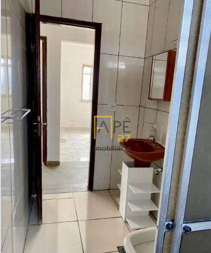 Apartamento para alugar com 2 quartos, 82m² - Foto 11