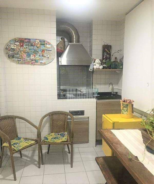 Apartamento à venda com 3 quartos, 98m² - Foto 1