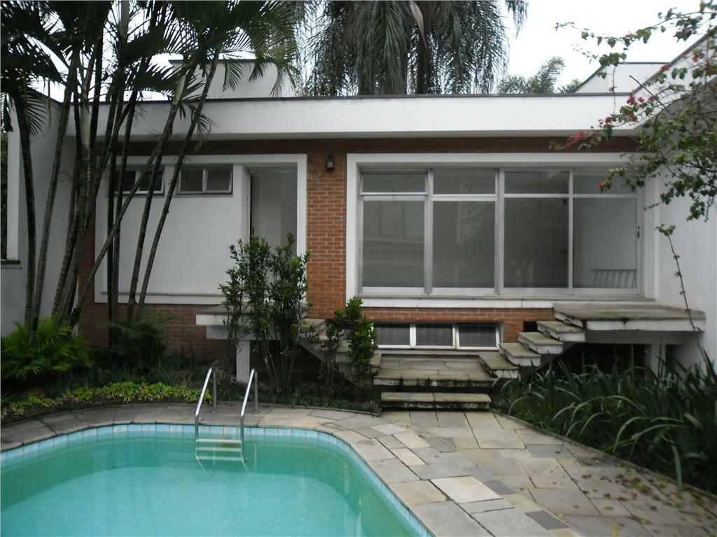 Sobrado à venda e aluguel com 3 quartos, 466m² - Foto 1