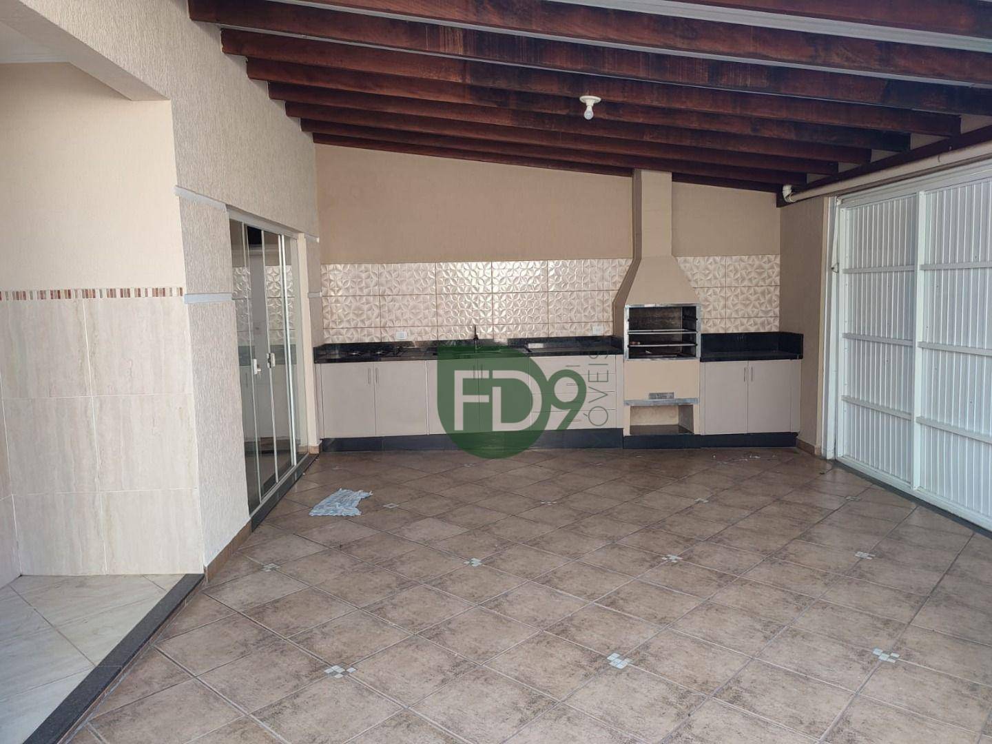 Casa, 3 quartos, 197 m² - Foto 1