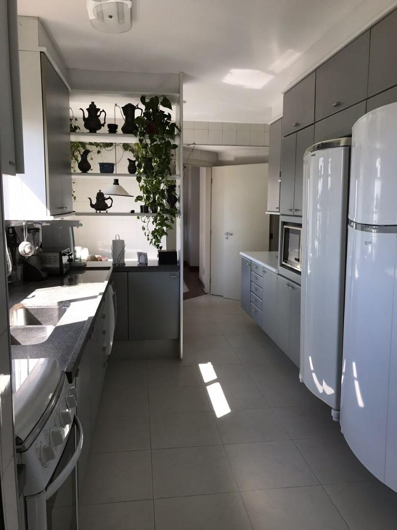 Apartamento à venda com 3 quartos, 172m² - Foto 1