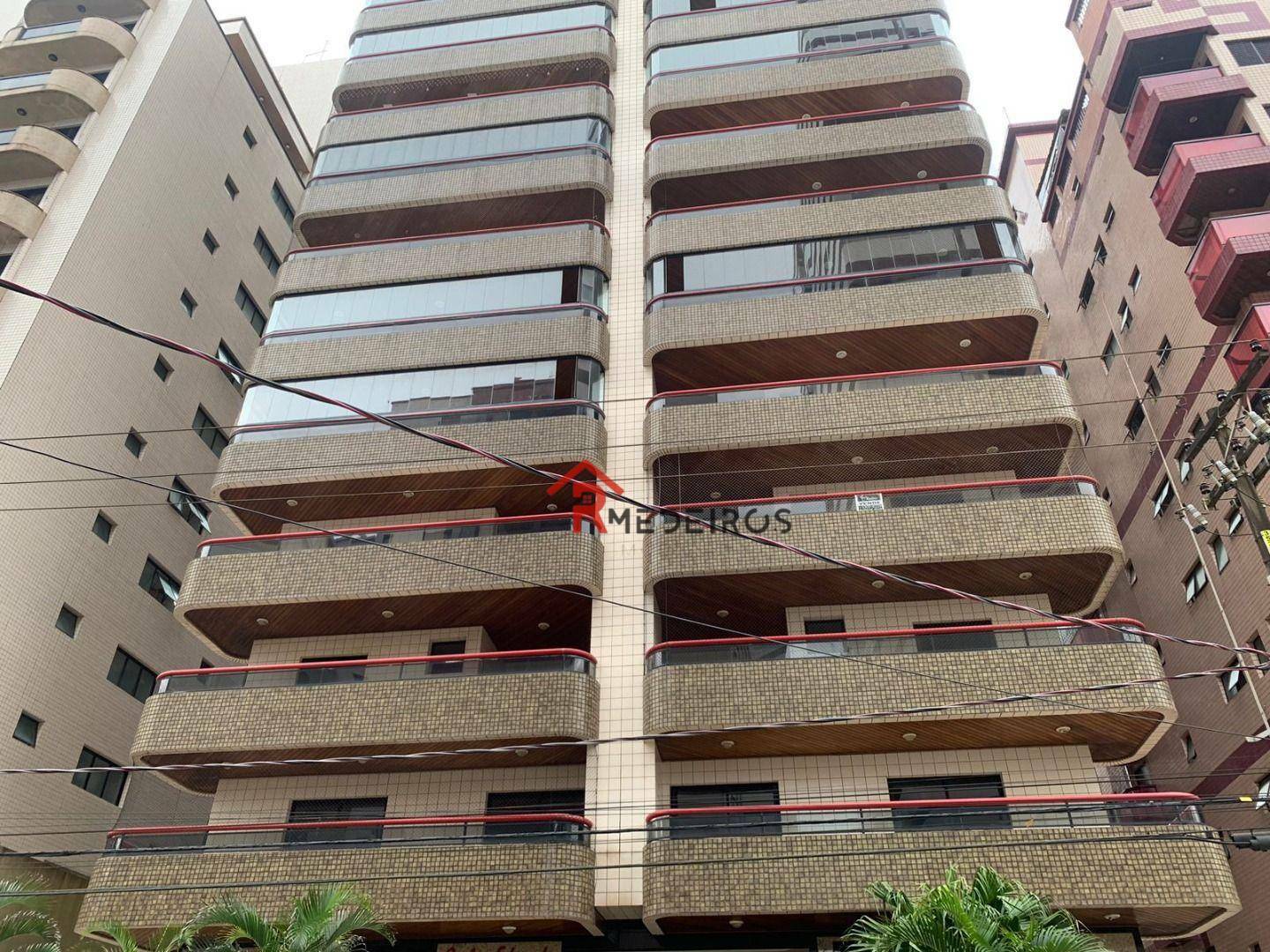 Apartamento à venda com 3 quartos, 131m² - Foto 1