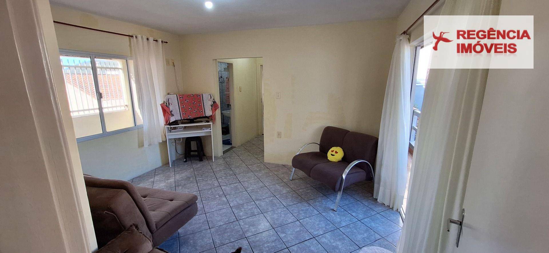 Casa à venda com 6 quartos, 238m² - Foto 42