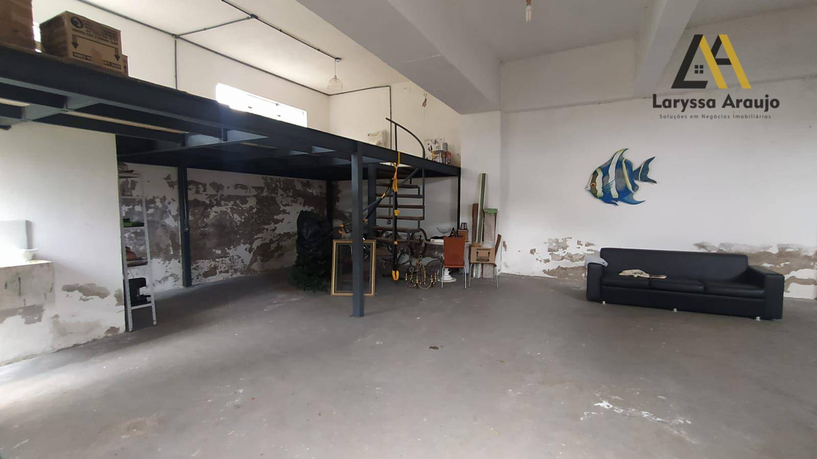 Casa à venda com 2 quartos, 252m² - Foto 32