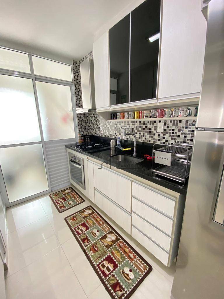 Apartamento à venda com 3 quartos, 98m² - Foto 25