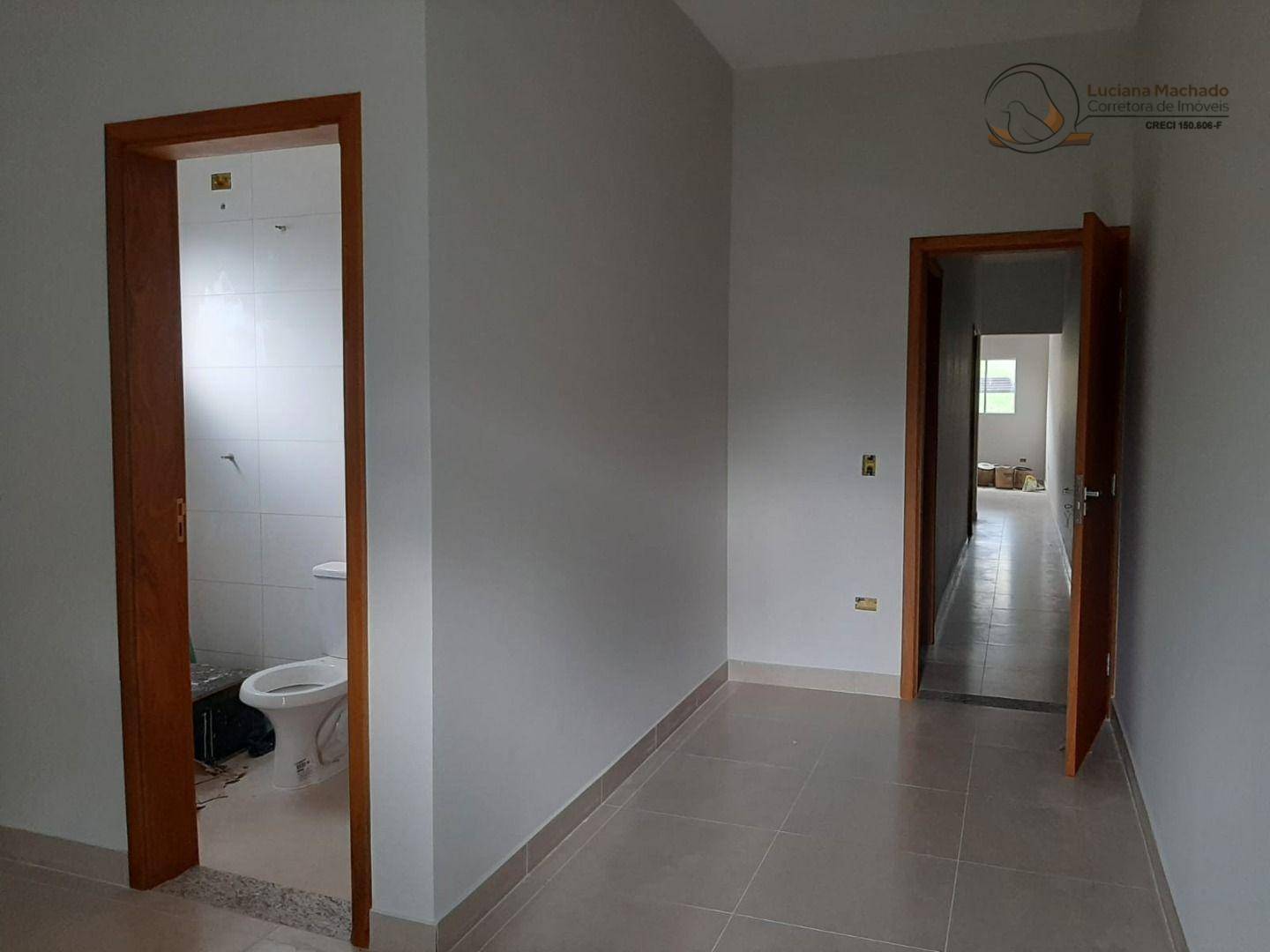 Casa à venda com 3 quartos, 84m² - Foto 9