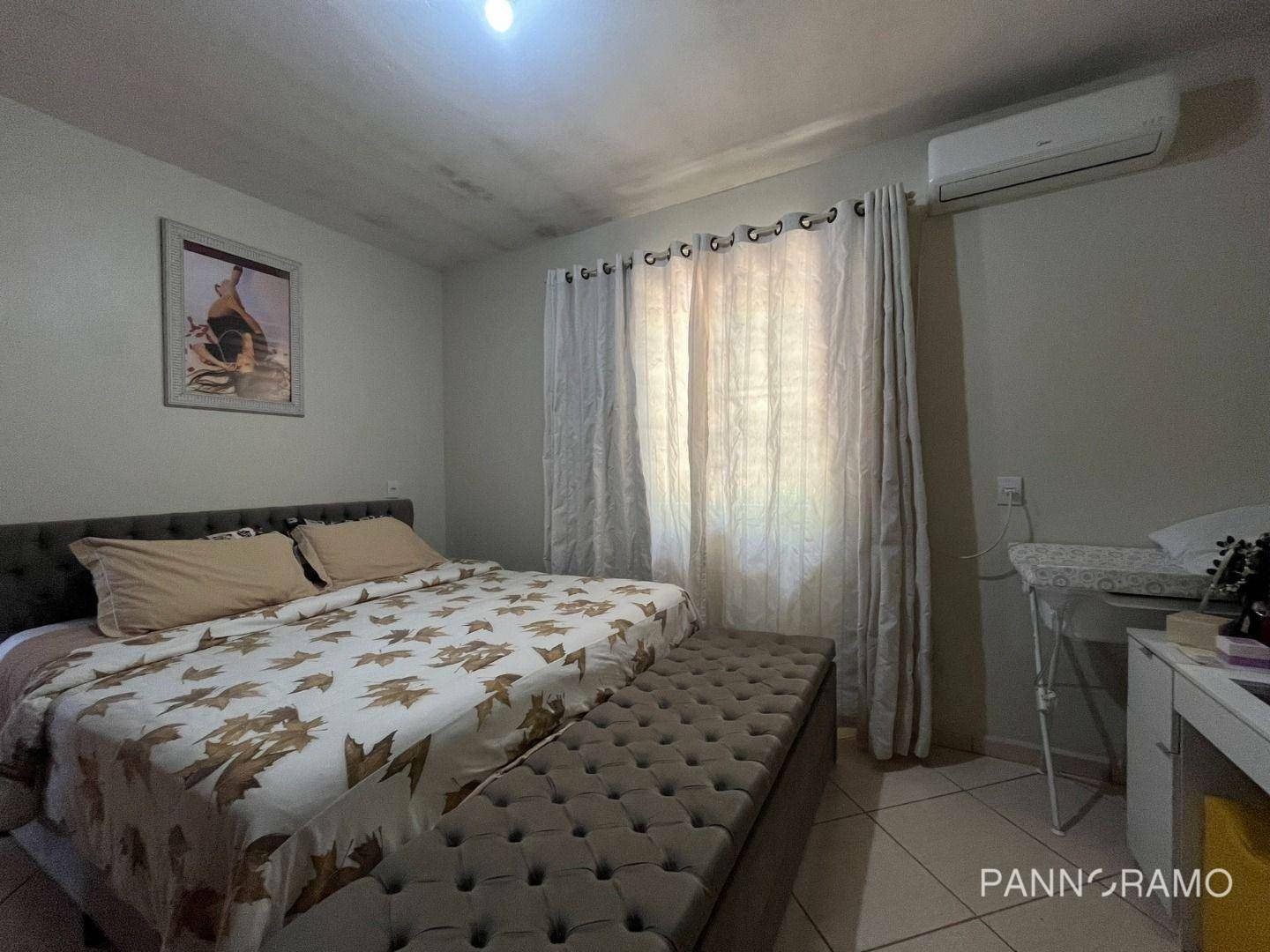 Casa à venda com 2 quartos, 135m² - Foto 4