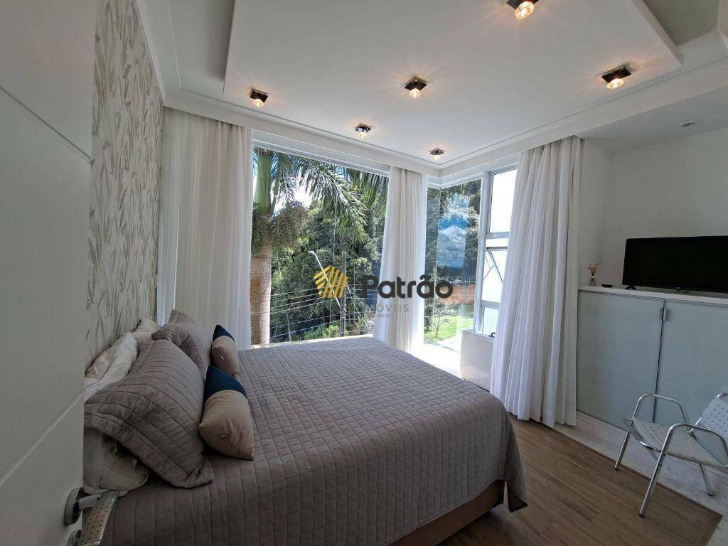 Casa de Condomínio à venda com 4 quartos, 570m² - Foto 44