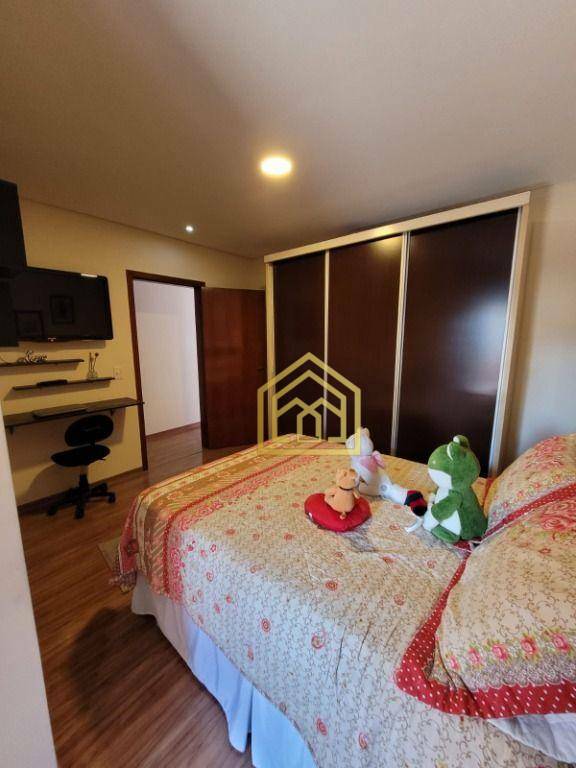 Sobrado à venda com 3 quartos, 198m² - Foto 27