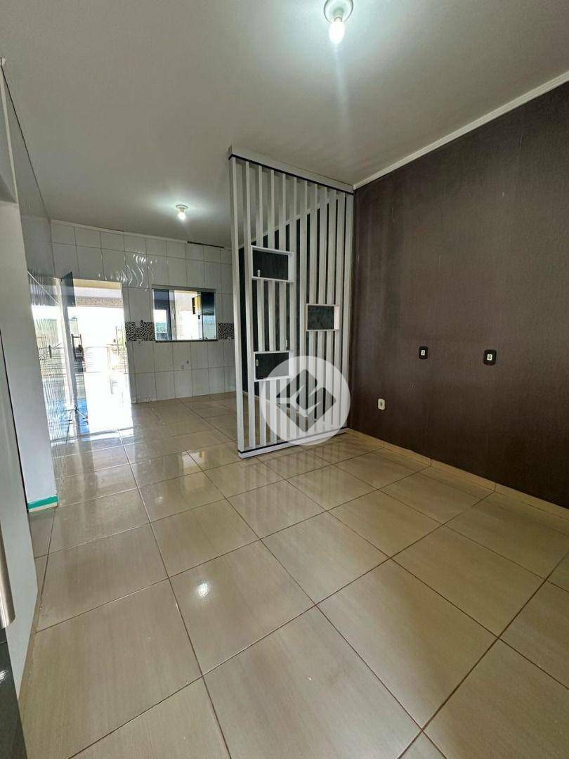 Casa à venda com 2 quartos, 50m² - Foto 18