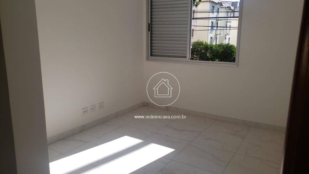 Apartamento à venda com 3 quartos, 106m² - Foto 8