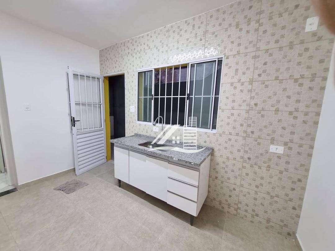 Casa à venda com 2 quartos, 100m² - Foto 10