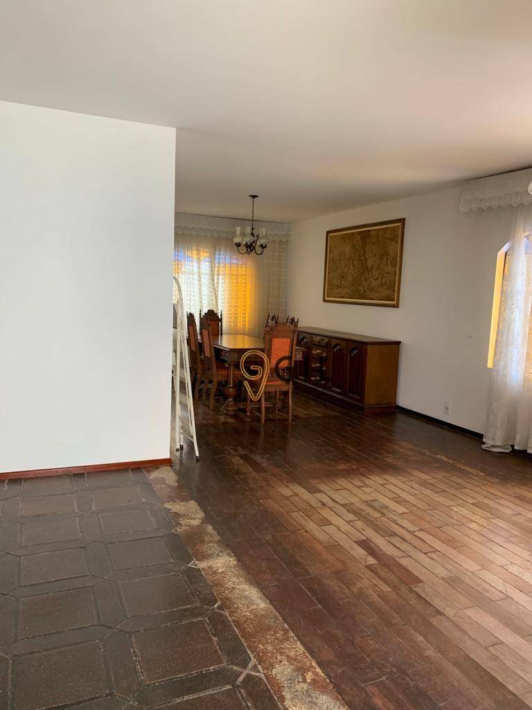 Casa à venda com 4 quartos, 360m² - Foto 20