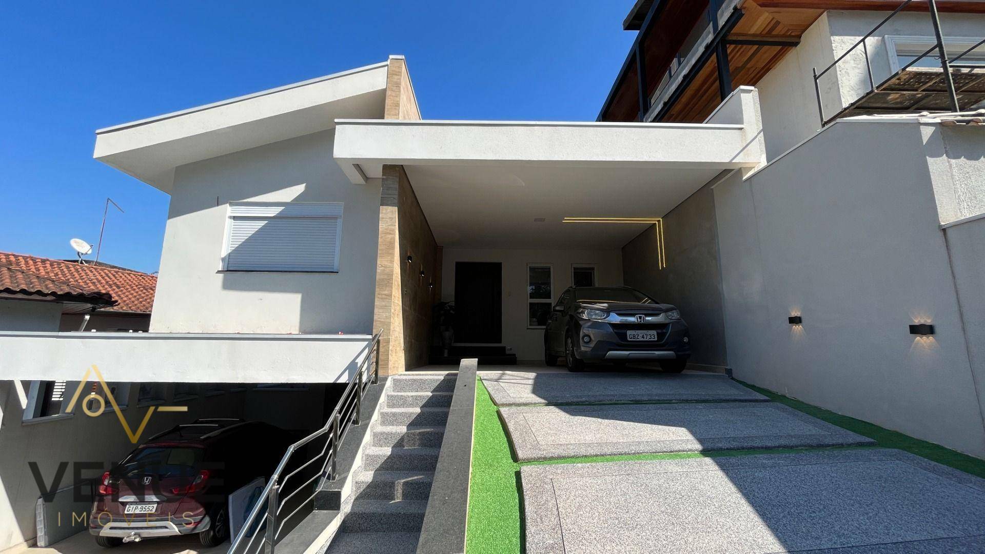 Casa de Condomínio à venda com 3 quartos, 220m² - Foto 2