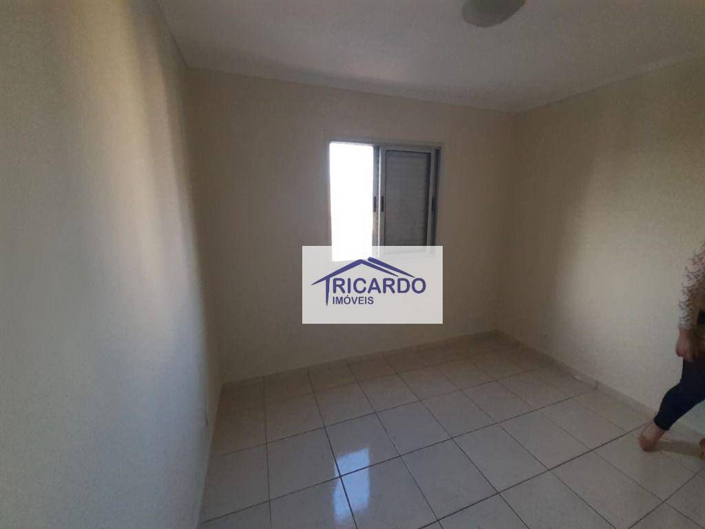 Apartamento à venda com 2 quartos, 55m² - Foto 12