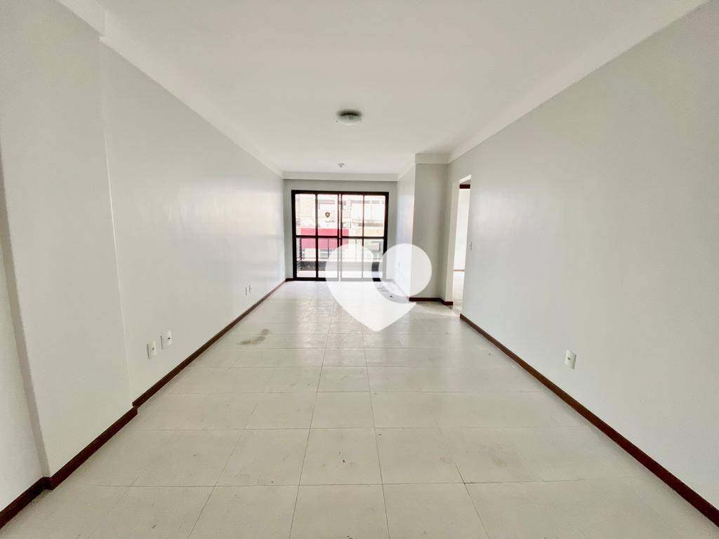 Apartamento à venda com 3 quartos, 100m² - Foto 3