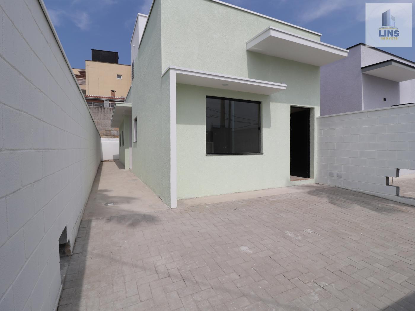 Casa à venda com 3 quartos, 75m² - Foto 8