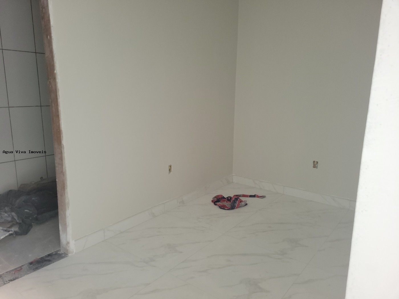 Casa à venda com 3 quartos, 200m² - Foto 14