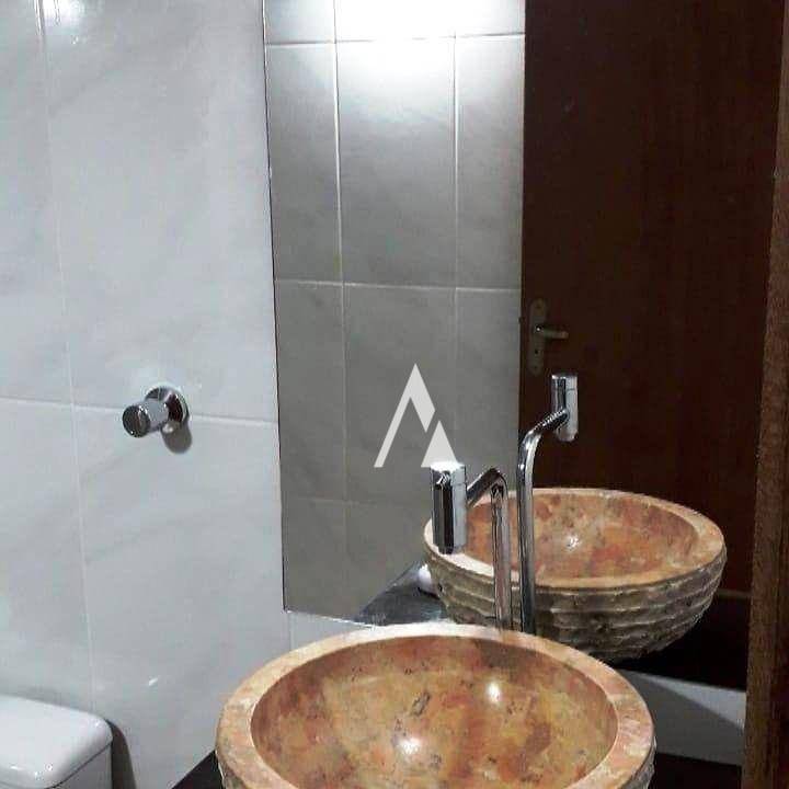 Pousada-Chalé à venda com 6 quartos, 250m² - Foto 17