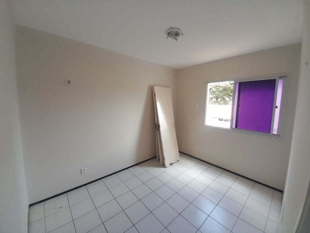 Apartamento para alugar com 3 quartos, 95m² - Foto 10