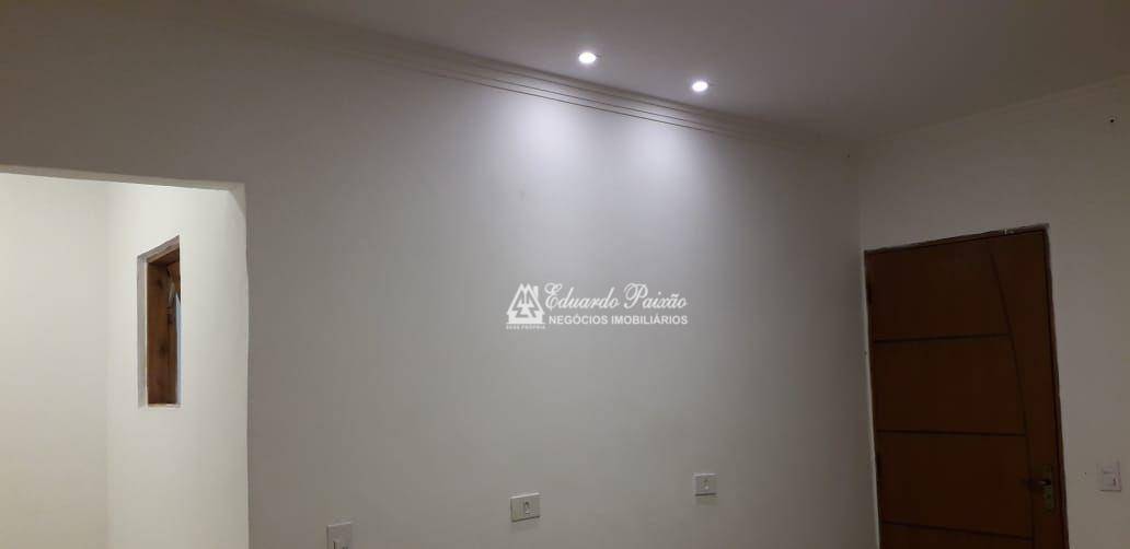 Casa à venda com 3 quartos, 109m² - Foto 18