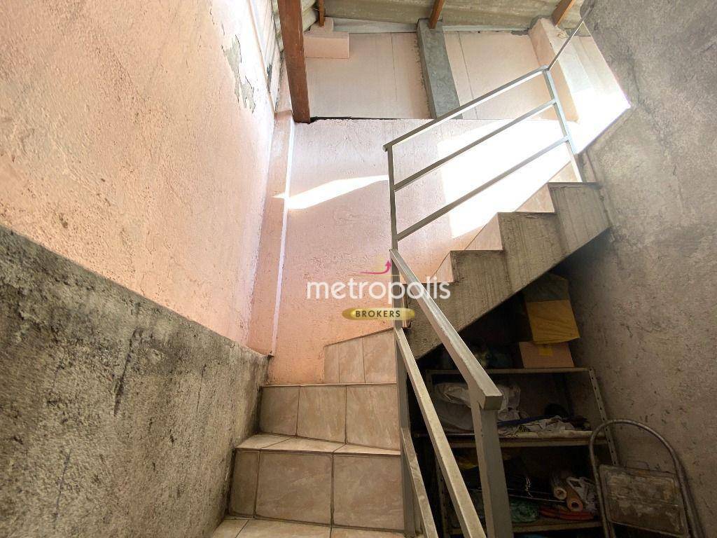 Sobrado à venda com 3 quartos, 252m² - Foto 11