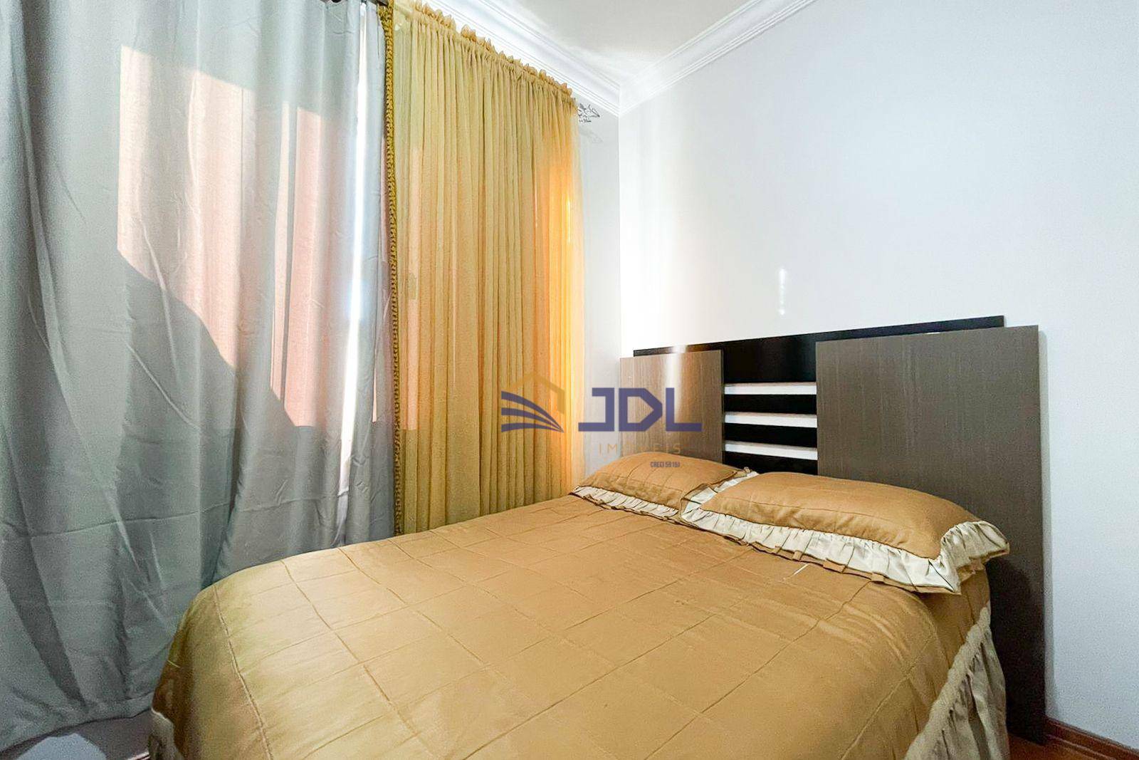 Casa de Condomínio à venda com 3 quartos, 260m² - Foto 8