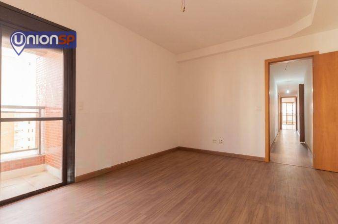 Apartamento à venda com 4 quartos, 207m² - Foto 8