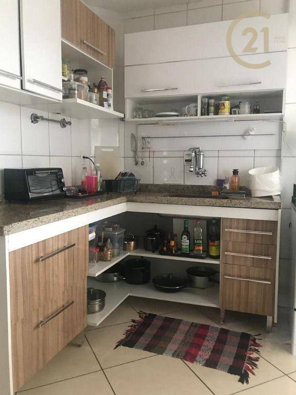 Apartamento à venda com 3 quartos, 97m² - Foto 8