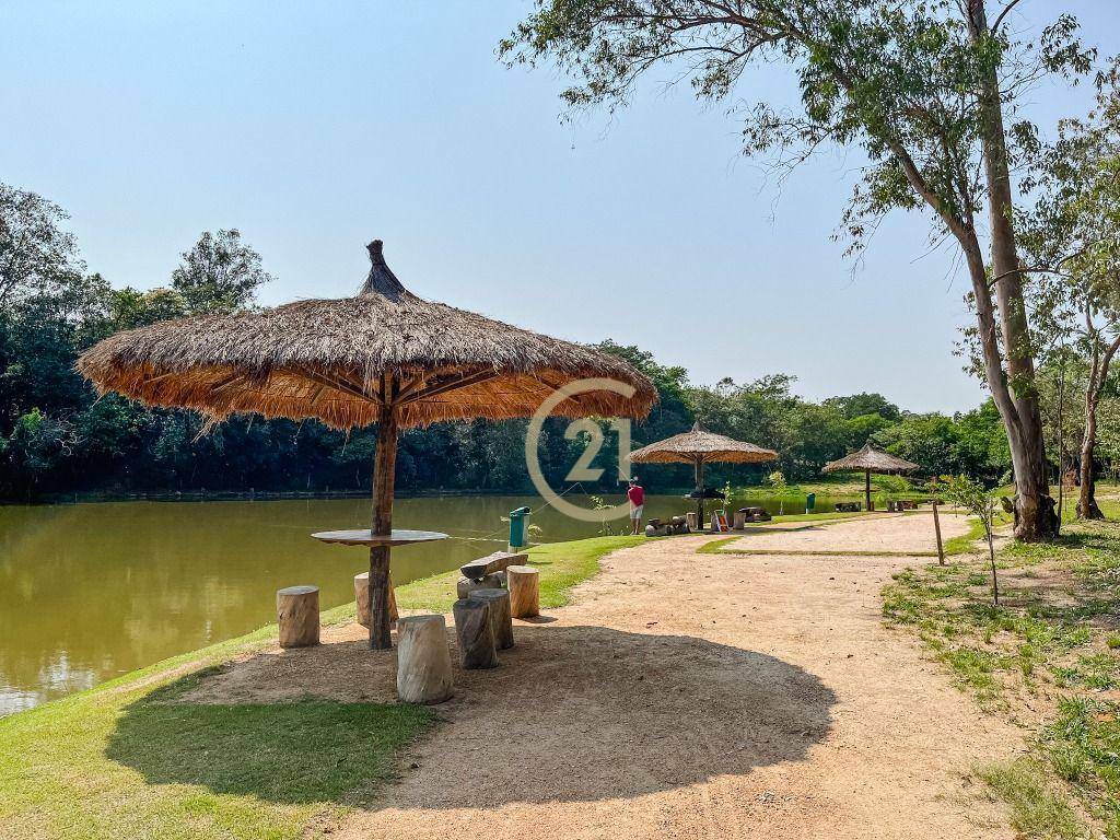 Casa de Condomínio à venda com 3 quartos, 197m² - Foto 31