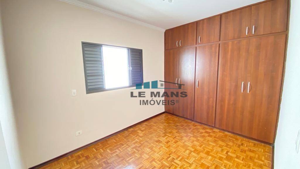 Casa à venda com 2 quartos, 94m² - Foto 3