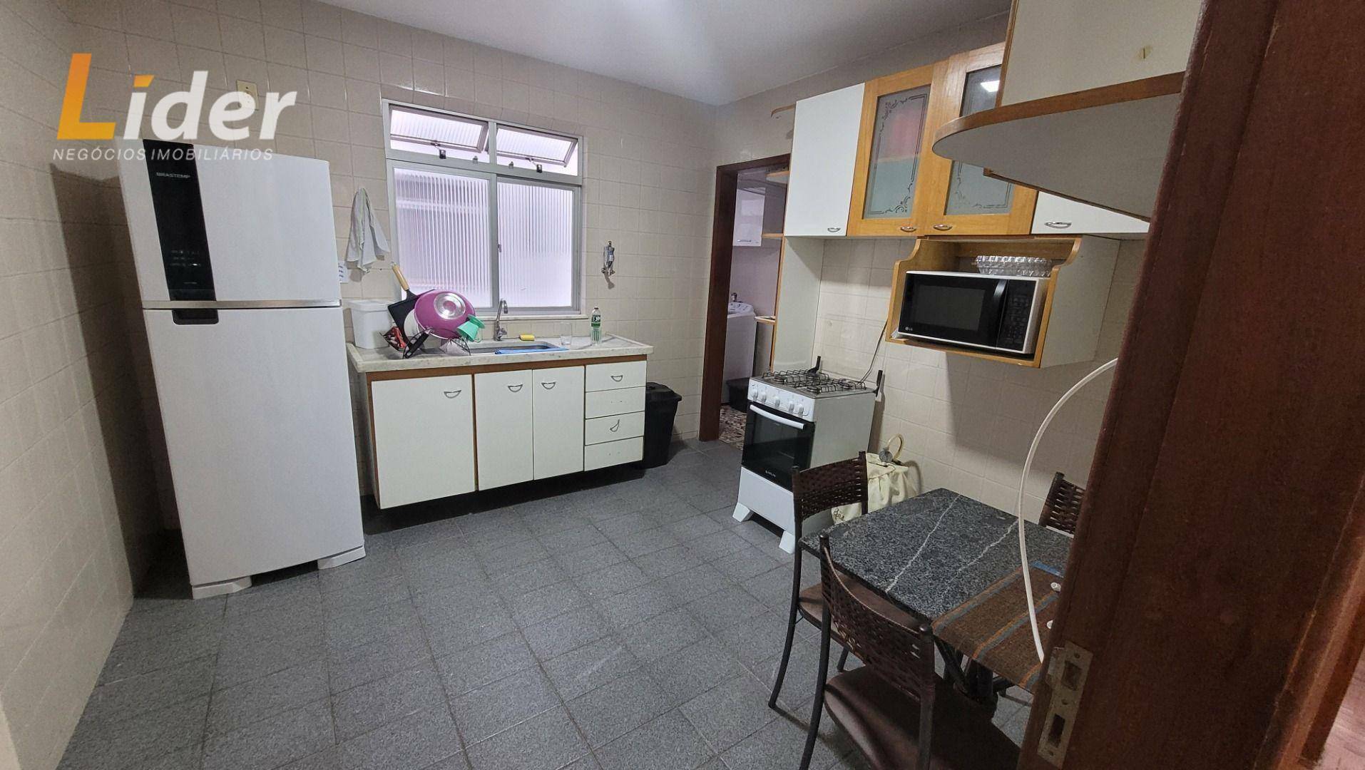 Apartamento para alugar com 2 quartos, 70m² - Foto 10