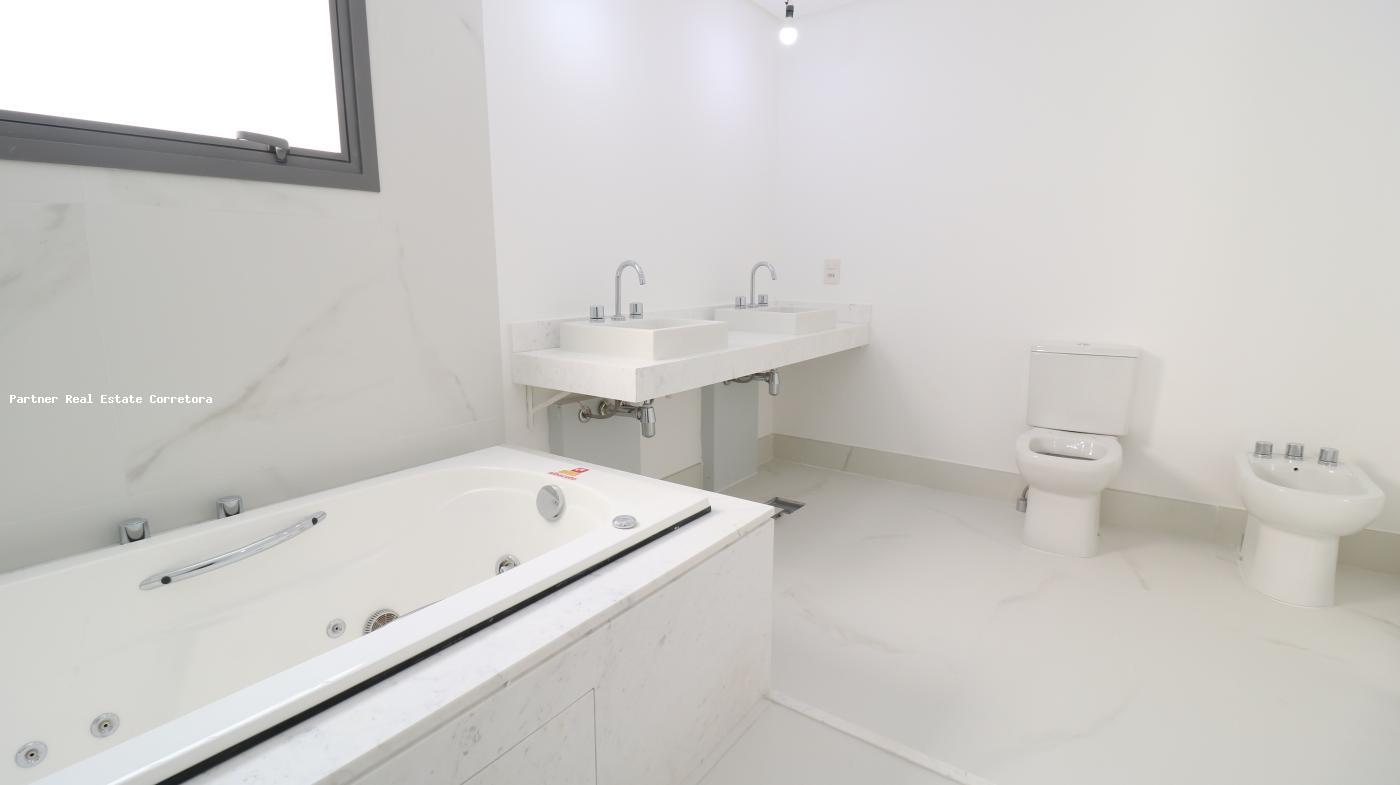 Apartamento à venda com 4 quartos, 244m² - Foto 28