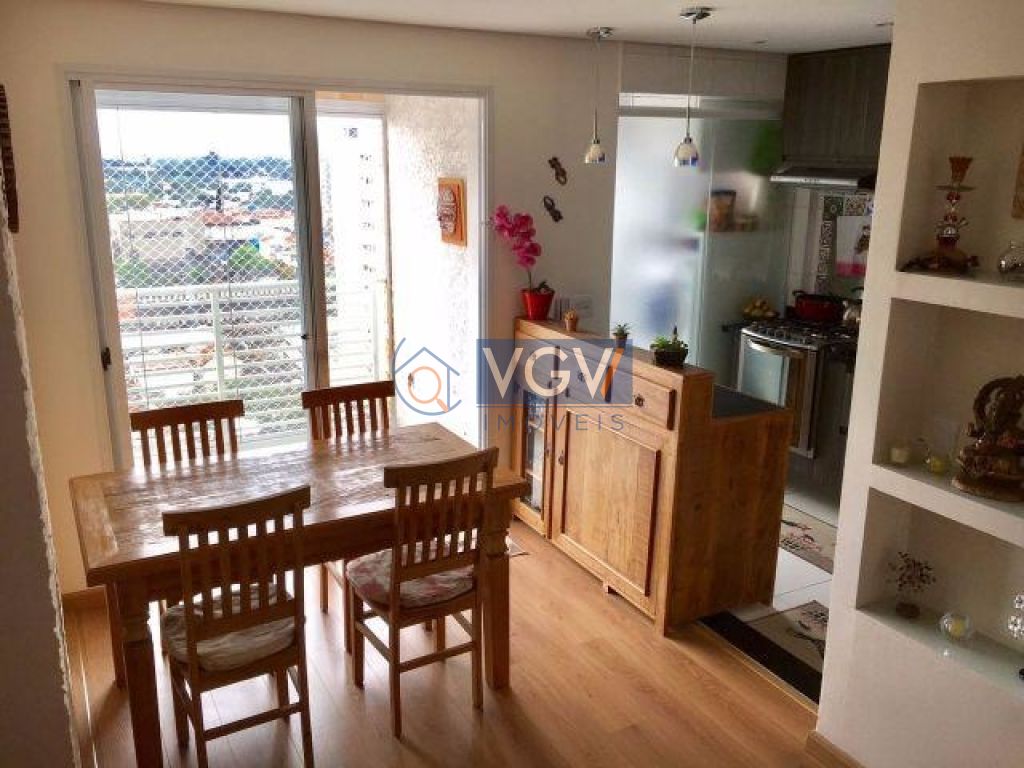 Apartamento à venda com 2 quartos, 62m² - Foto 1