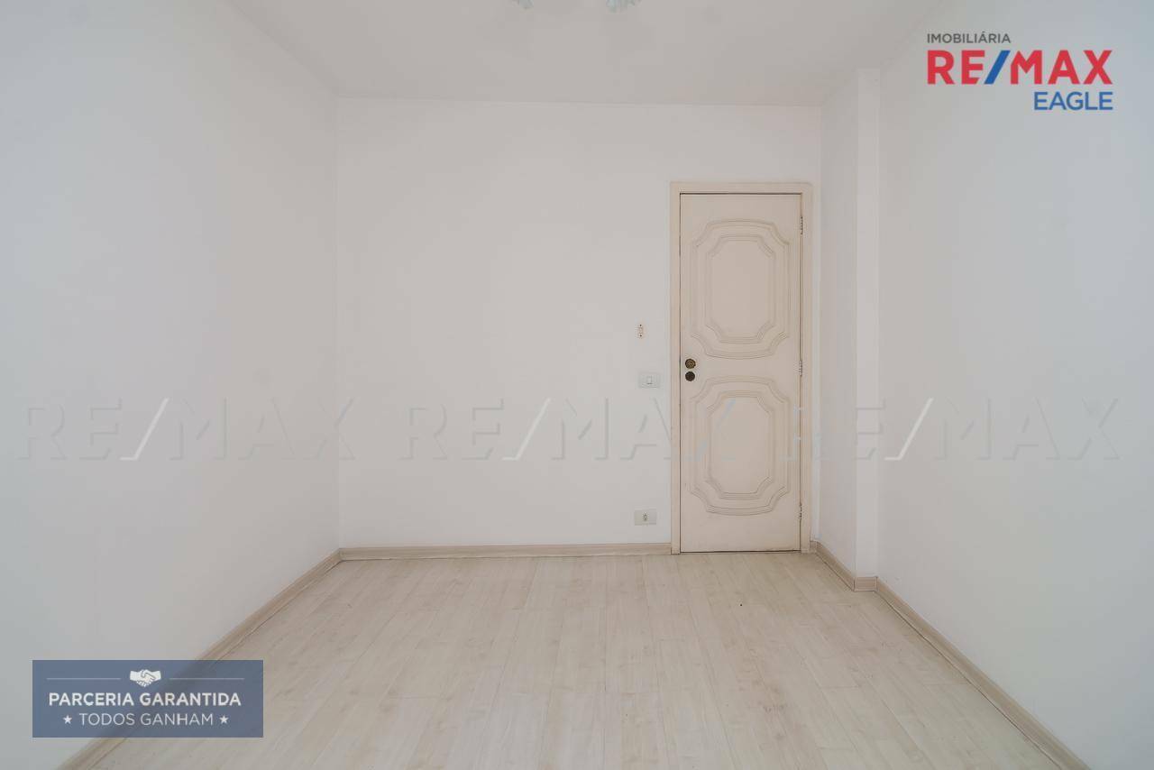 Apartamento à venda com 3 quartos, 120m² - Foto 6