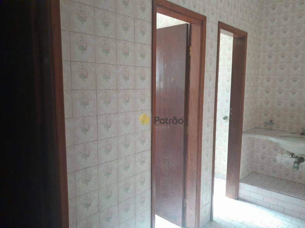 Sobrado à venda e aluguel com 4 quartos, 720m² - Foto 53