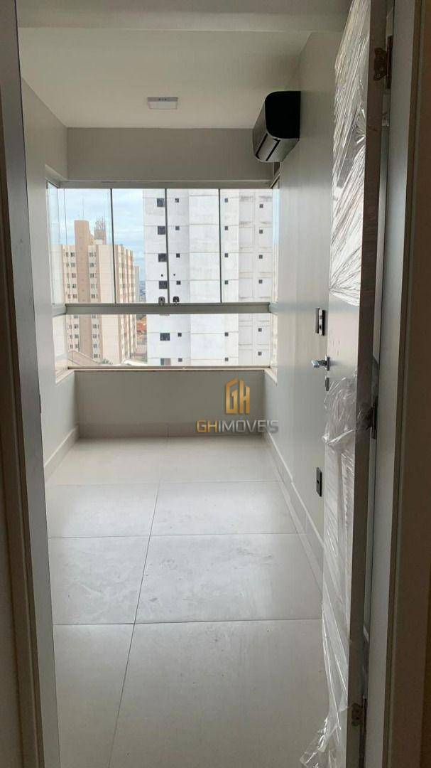 Apartamento à venda com 2 quartos, 95m² - Foto 2