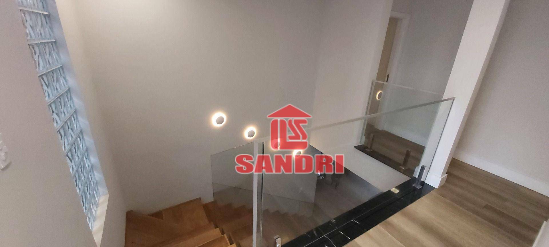 Sobrado à venda com 4 quartos, 354m² - Foto 32